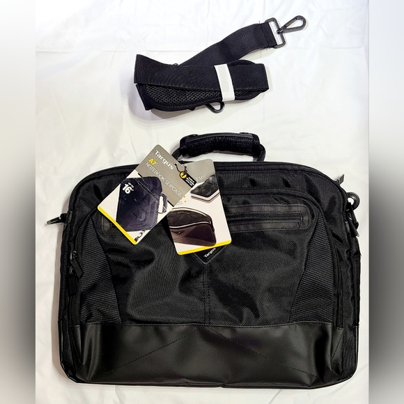 Targus Black Laptop Bag For Up To 16" - Picture 1 of 9